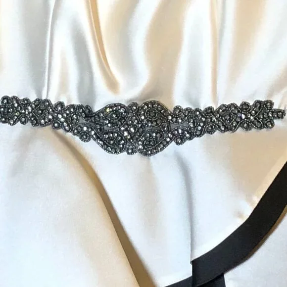 Ideas by Barbara Mother of the Bride Evening Dress Black/Ivory 3958--15 S M NWT - Picture 14 of 14